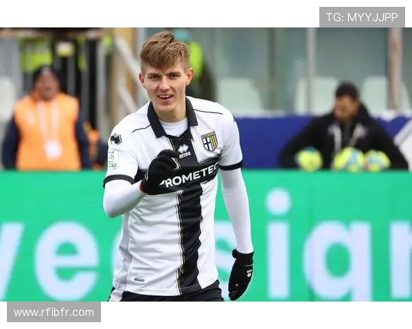 意甲战报：卡尔松点射破门 雷特吉点射追平 亚特兰大与莱切1-1握手言和